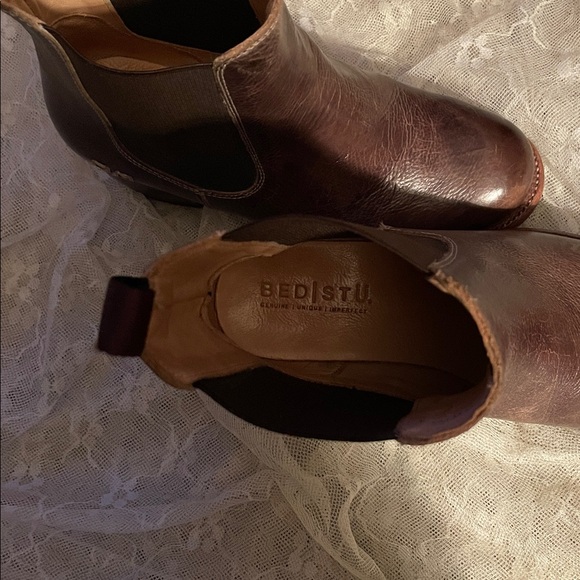 Genuine Brown Leather woman’s boots - Picture 4 of 8